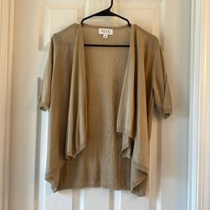 Elle Short Sleeve Cardigan - Medium
